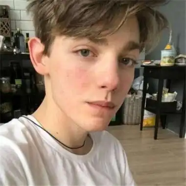 6686体育初级作者叶散冰离